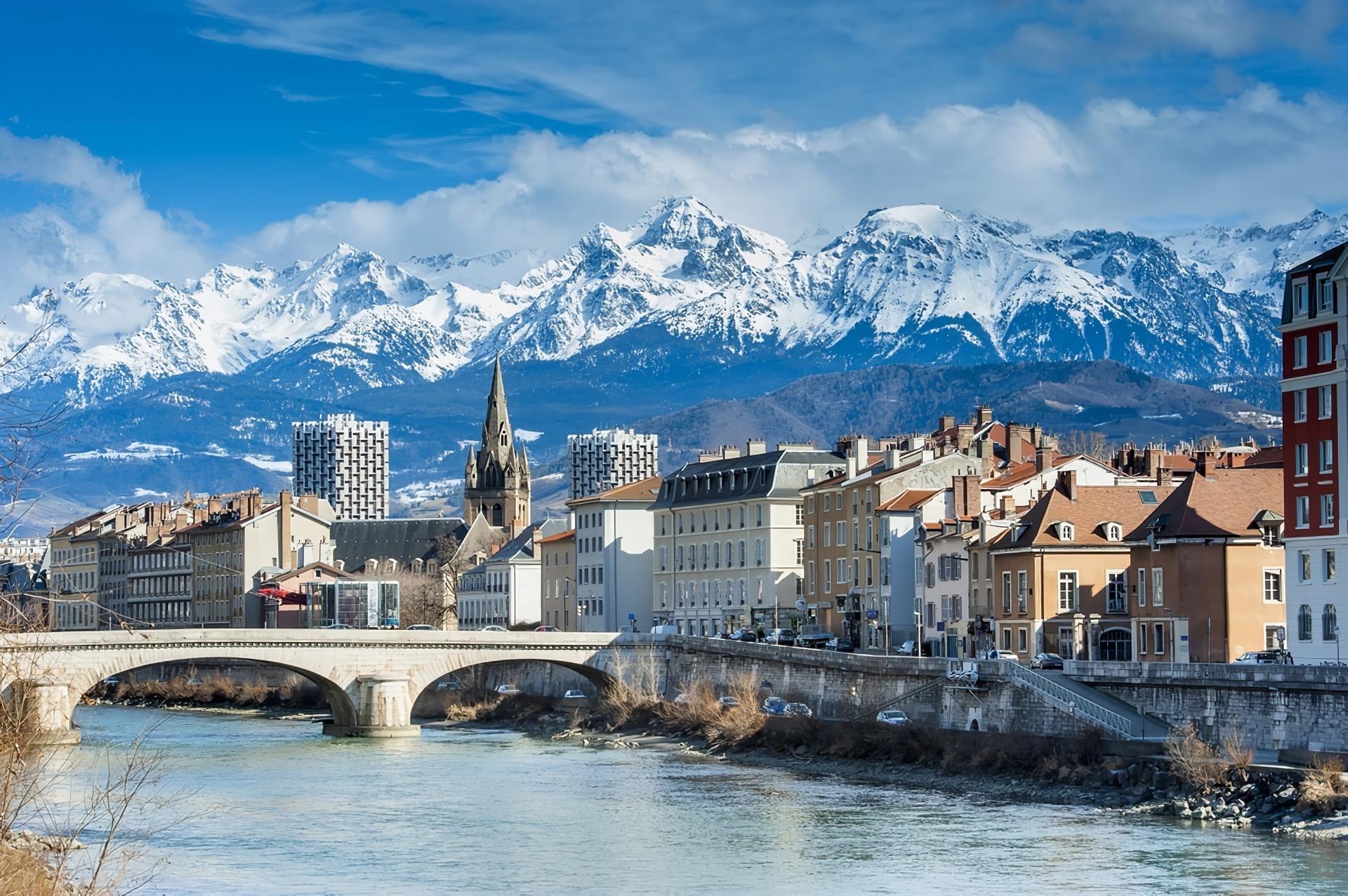 Annecy - Grenoble à vélo : La Belle Via à vélo