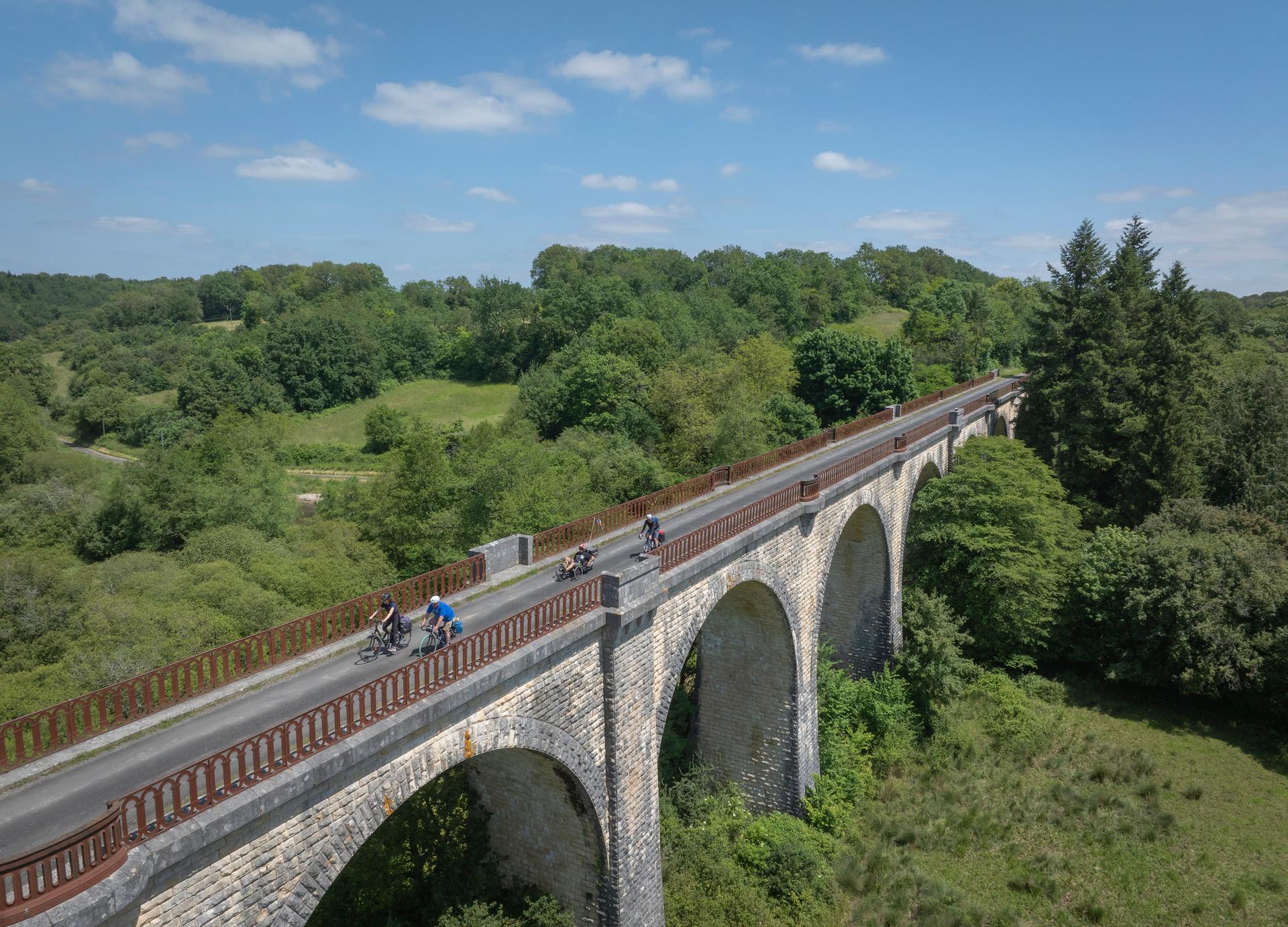 The Vélidéale by bike with DolceVia