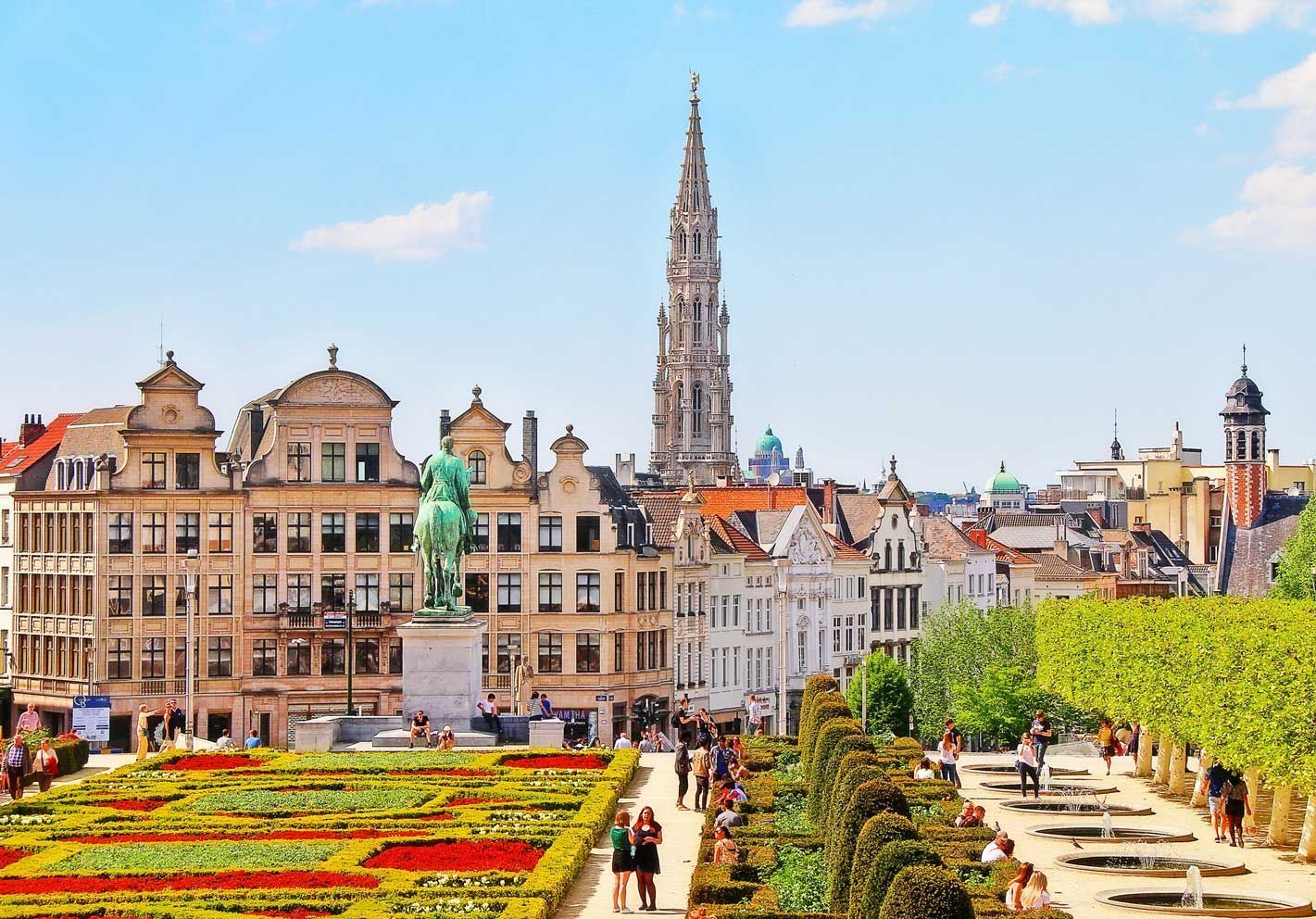 Day 7: From Ecaussinnes to Brussels – 45 km, from peaceful villages to urban hustle, by bike!