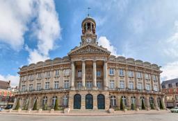 From Rouy-le-Grand to Cambrai, between nature and heritage