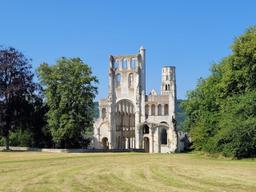 Day 5: from Rouen to Jumièges