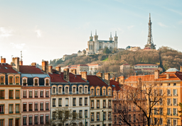 From Mâcon to Lyon, half of the Paris - Marseille bike route.