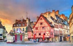 From Montbard to Dijon, an authentic discovery of Burgundy.