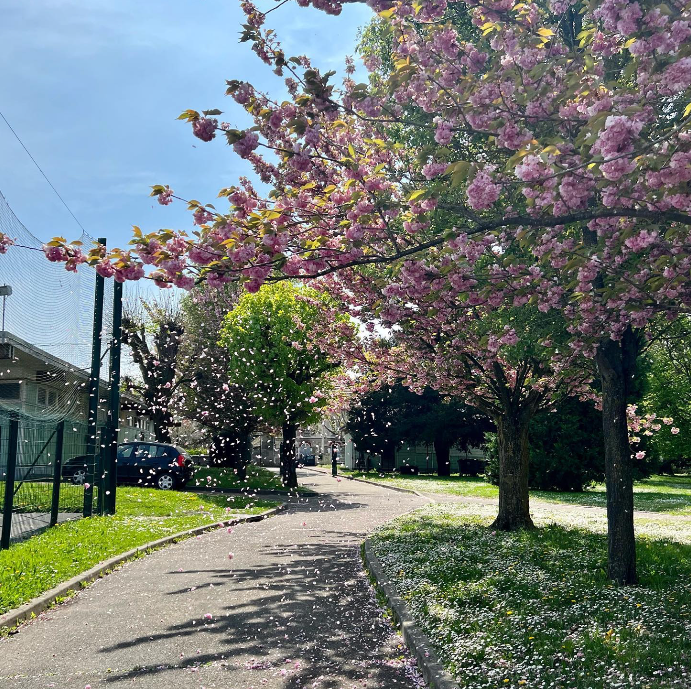 Stage 1: Paris to Villeparisis, the start of the Paris - Meaux cycling route (27km)