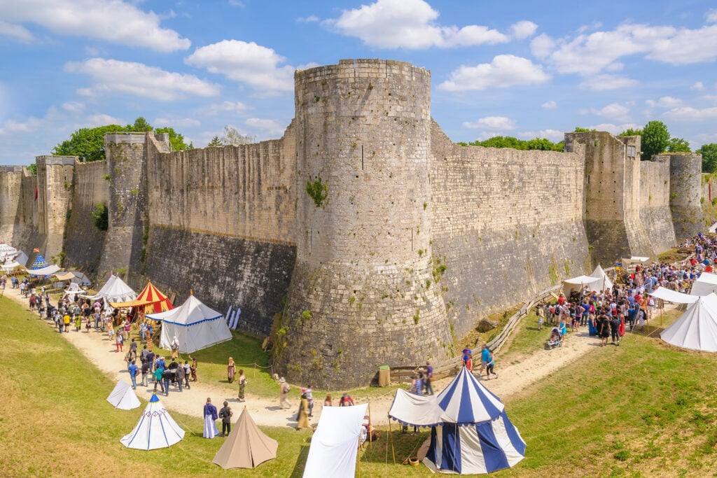 Day 3: Moret-sur-Loing à Provins (50 km) – Between Rivers and Medieval Town by bike