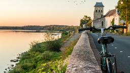 Stage 5: Briare - Châteauneuf-sur-Loire: The Loire Valley on La Loire à Vélo
