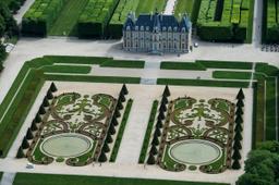 First stage of the Paris - Versailles adventure by bike