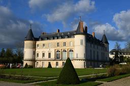 Departure from Paris to Rambouillet, the first stage of the Véloscénie towards Alençon by bike.