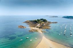 Stage 1: The Emerald Coast by bike: From Saint-Malo to Cap Fréhel – From the Corsair City to Saint-Briac (15km)