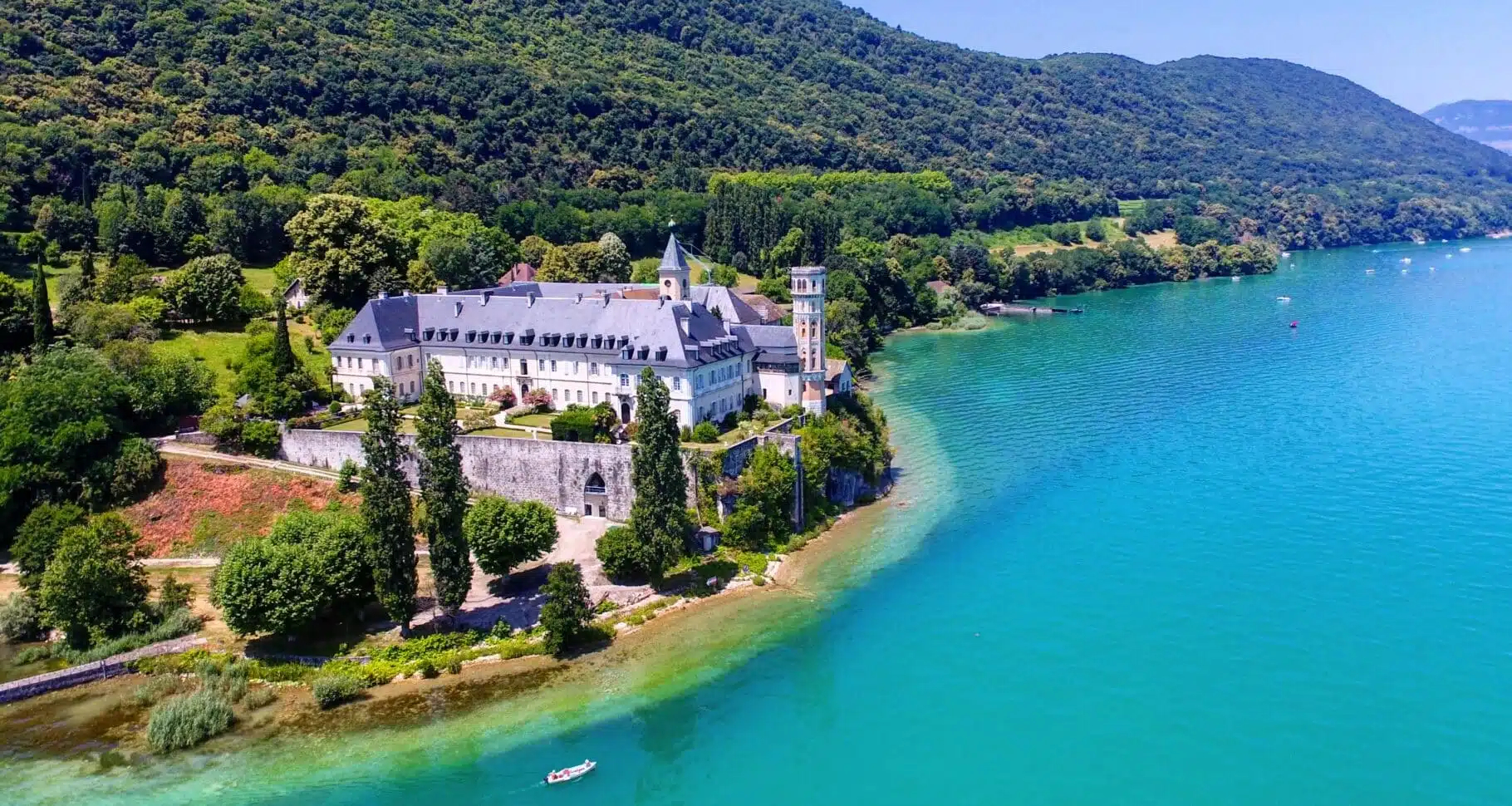 Three Lakes Cycling Tour: Annecy, Bourget and Lake Geneva