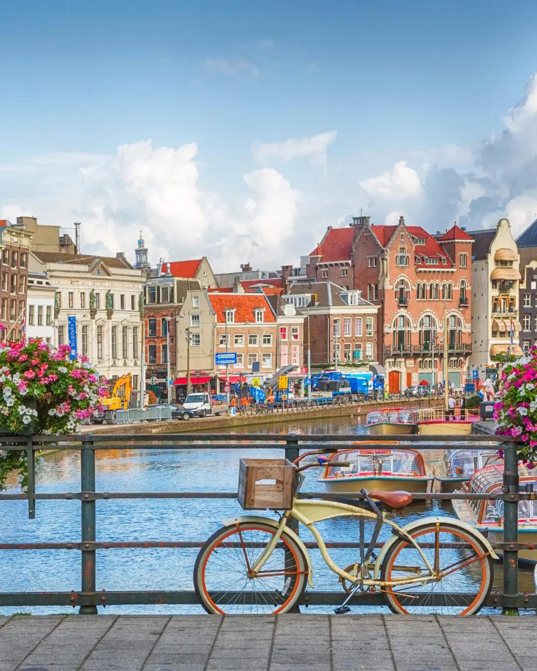Cover Image for Top 5 des voyages à vélo en Europe depuis Paris