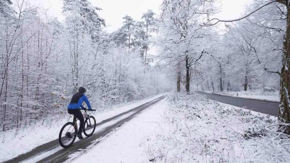 Cover Image for Comment bien préparer son vélo pour rouler en hiver ?