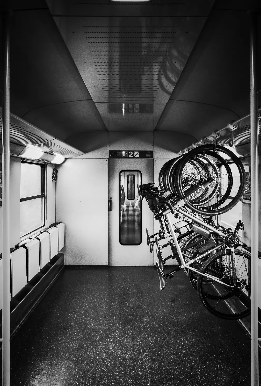 Cover Image for How to successfully transport your bike on the train?